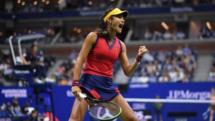 Piers Morgan o laudă pe Emma Răducanu. Unul dintre cei mai acizi critici ai câștigătoarei de la US Open recunoaște: „Este un model pentru toată lumea”