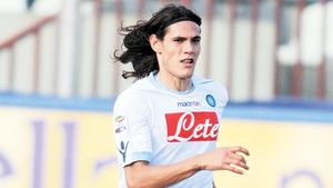 "Matadorii"! Eto'o și Cavani, cei mai buni marcatori din Serie A