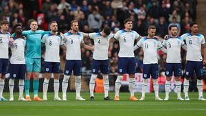 Liverpool s-a reorientat rapid după ce a renunțat la Jude Bellingham! Jurgen Klopp vrea să „betoneze” linia mediană cu un alt star din naționala Angliei! Încă patru nume importante sunt pe listă