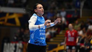 Contul oficial al EHF Champions League nu a uitat-o pe Cristina Neagu: „Nimeni nu-şi va aminti salariul tău...”