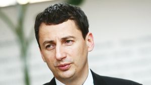 Iacov, despre cazul în care a fost audiat Dragomir: "Poate fi luare de mită"