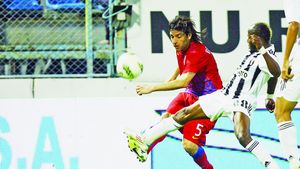 Bulgarul "tuciuriu" ține cu Steaua:** "Vreau să o bată pe ȚSKA! Spun ce gândesc și dacă îmi pui pistolul la cap"