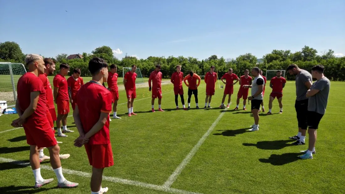 FC Bacău s-a reunit cu un lot restrâns. Fundașul care a refuzat să mai joace pentru Poli Iași e prima achiziție a verii a trupei lui Costel Enache