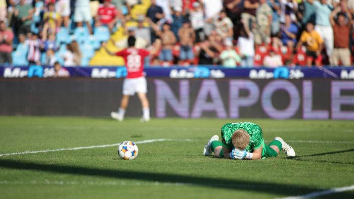 „De cascadorii râsului”. Așa gafă precum cea a celor de la CFR Cluj de la primul gol al Oțelului se vede rar în Superliga