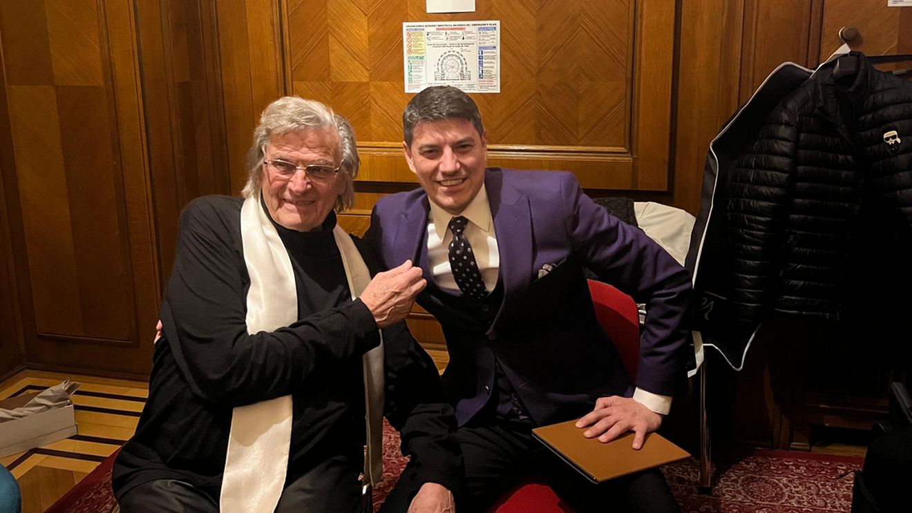 El este noul acționar de la Universitatea Craiova. Omul de afaceri, care a fondat Bookzone, i-a plătit 500.000 de euro lui Mihai Rotaru