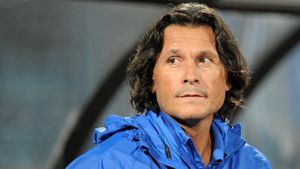 Napoli: "Craiova nu este favorită în meciul cu noi"