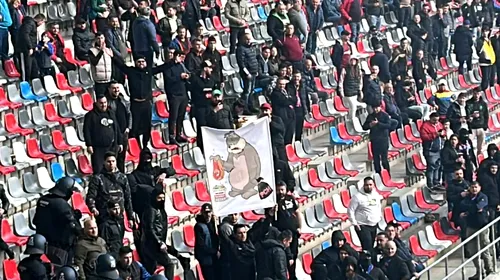 Conflict între suporteri pe Ghencea, la CSA Steaua – Dinamo! „Câinii” au aruncat cu torțe în fanii de la Tribuna a 2-a și astfel s-a pornit primul scandal al serii | VIDEO