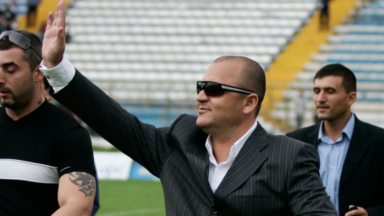 Iubire "alb-albastră"** "Ce dacă avem doar un punct în retur, am jucat cel mai frumos fotbal!"