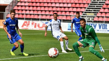 Gabi Matei pare că nu a ieșit din izolare: „Nu am înțeles nimic, dar am înțeles că nu a fost offside!” Fundașul acuză arbitrajul la primul meci după reluarea sezonului