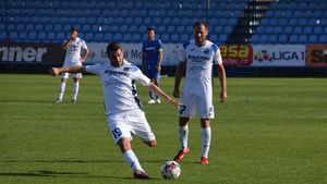 EXCLUSIV | ”U” Cluj a bătut palma cu un mijlocaş din Liga 1 şi aşteaptă perfectarea actelor. Ce contracte au reziliat clujenii şi fotbalistul cu salariu mare de care vor să scape