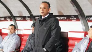 "Vă dau scris că la următorul meci Prunea nu va mai sta pe banca lui Dinamo!"**