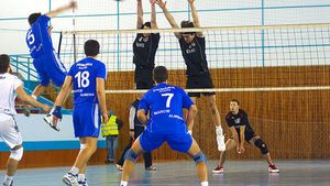 Vezi clasamentele complete la baschet, handbal, polo și volei