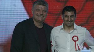 "Am fost foarte fericit când am auzit că revine Dănciulescu!** Poate fi antrenorul din teren"