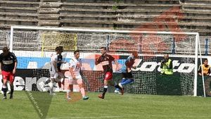 Pitbuli între cățeluși! Alba Iulia - Dinamo 1-2