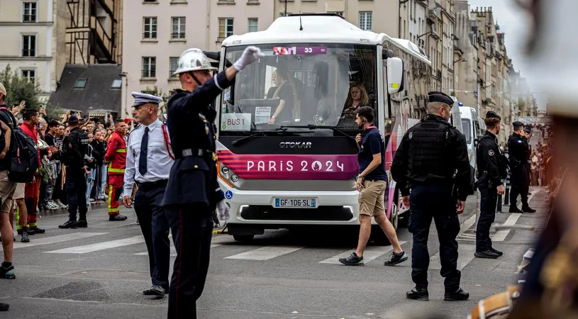 Amenzi uriașe la Paris pentru fanii care călătoresc fără bilet! Avem cifrele! Cât „te costă” dacă faci scandal în autobuzele care duc la marile evenimente sportive de la Jocurile Olimpice. SPECIAL