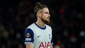 Radu Drăgușin a primit vestea de la Fabrizio Romano: „Here we go!”