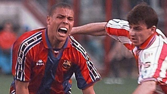 Momentul în care Daniel Prodan a primit misiunea să-l țină pe marele Ronaldo: "Am început să-i dau "topoare", l-am călcat, dar nu se văita!" Cum s-a terminat meciul 