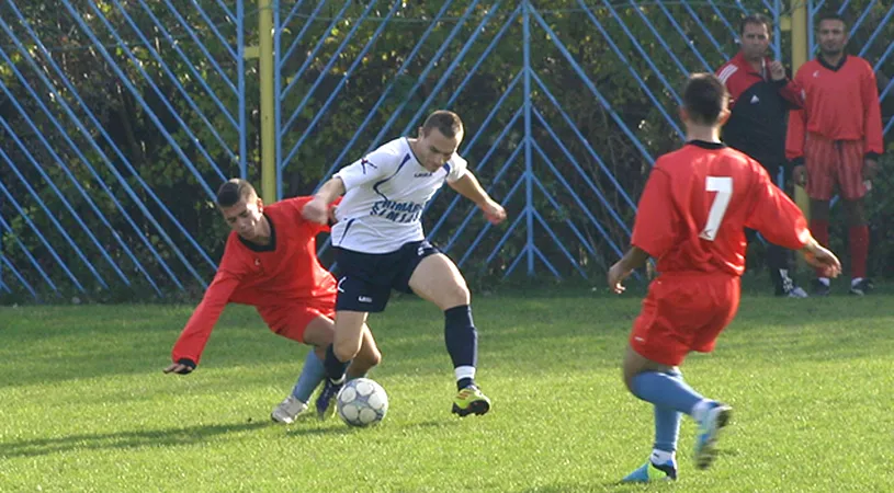 Golgheterul ultimelor două sezoane în Mehedinți a decis derby-ul etapei a 7-a.** Viitorul Șimian e liderul de la finalul turului