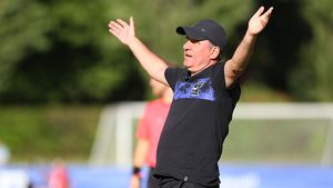 Hagi a așteptat prima victorie din istorie în Europa pentru a le transmite un mesaj contestatarilor: "Stați liniștiți, dacă falimentez...". Ce a spus despre execuția de generic a lui Ganea și de ce se teme în returul din Cipru