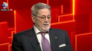 Transferul cu care Gigi Becali ar da lovitura la FCSB: Cornel Dinu i l-a recomandat patronului! E „creierul” rivalei la titlu