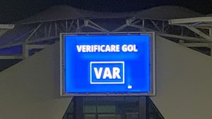 Marius Avram, extrem de dur după primele probleme apărute din cauza sistemului VAR: „Nu este rea intenție, este pur și simplu incompetență!”. Scandal uriaș printre arbitri | VIDEO EXCLUSIV ProSport Live