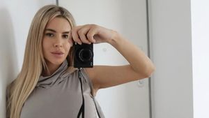 Controversata Ema Karter, invitata campionului mondial WBA și WBO Jorge Linares la Miami! Cum a răsfățat-o boxeurul pe blondă: „E posibil să vin mai des”