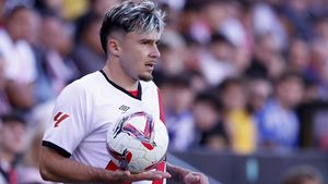 „Nu a fost sub presiune la un meci care era ori pe cal, ori sub măgar”. Reacția genială a FRF despre transferul fantastic al lui Andrei Rațiu la FC Barcelona pentru 25.000.000 de euro