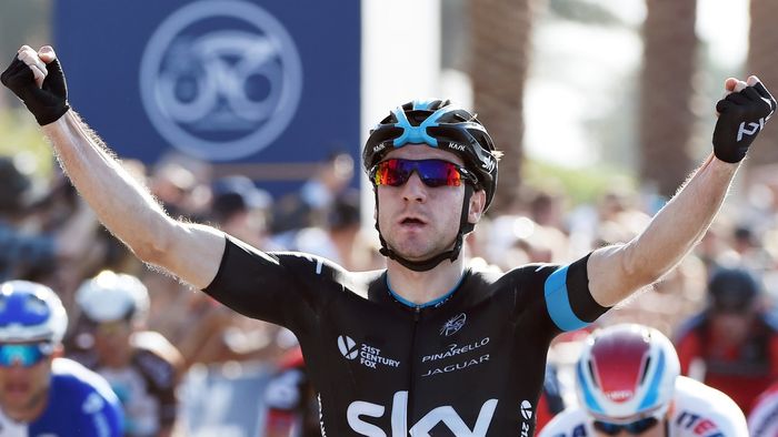 Surpriză mare în prima etapă din Eneco Tour. Greipel, cel mai bun sprinter din Turul Franței, nu a prins nici podiumul. Viviani, marele învingător