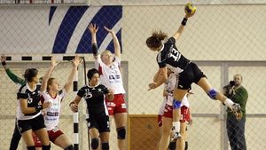 "U" Jolidon aduce la Cluj tancurile din Volgograd