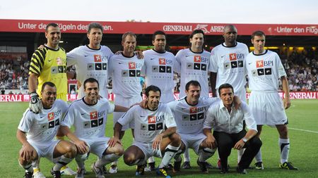 VIDEO Hagi și Popescu au jucat alături de Cristiano Ronaldo în amicalul Austria Viena - Luis Figo All Stars