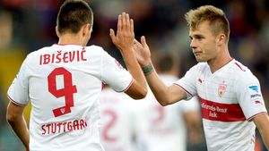 Schalke - Stuttgart 3-0! Maxim e în scădere de formă! Românul a început titular, dar a fost schimbat în minutul 63
