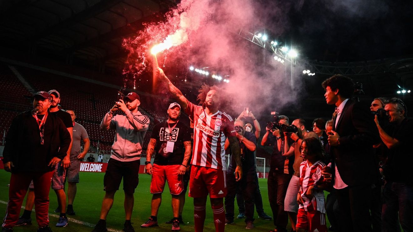 Marcelo, prezentare spectaculoasă la Olympiakos! Peste 20.000 de suporteri l-au întâmpinat pe brazilian! Imagini senzaționale din Grecia | VIDEO