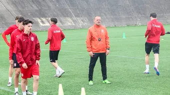 Întăriri la CS Dinamo, în plină luptă pentru evitarea retrogradare! Cinci noi jucători la antrenamentele lui Boris Keca