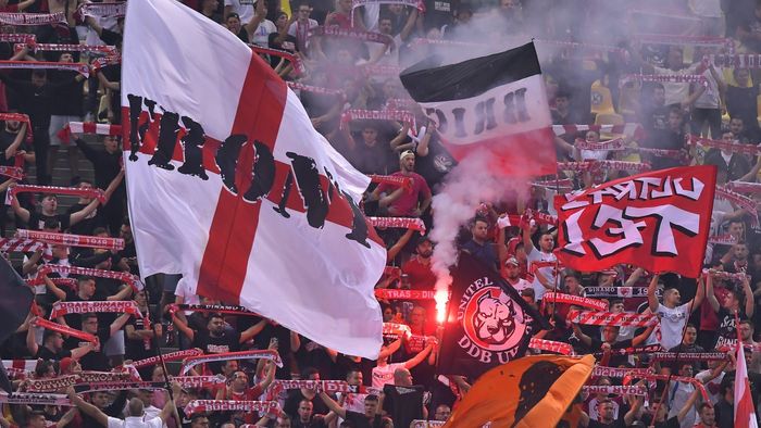 Dinamo va avea „fani de lux” la marele meci cu Universitatea Cluj! Florin Prunea: „Nu stăm la oficială! O să stăm între suporteri!” | EXCLUSIV ProSport Live