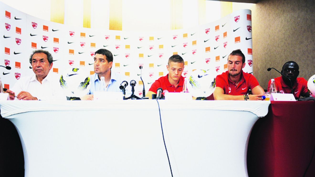 Un "Degețel" de  ajutor pentru "Ciobi"!** "Câinii" au găsit întăriri pentru flancul drept în Moldova!