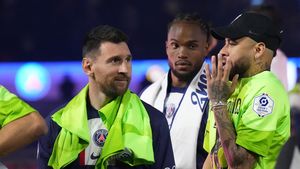 „Plătiți-l mai bine ca pe Messi!”. Neymar vrea un salariu de peste 60.000.000 de dolari pe an