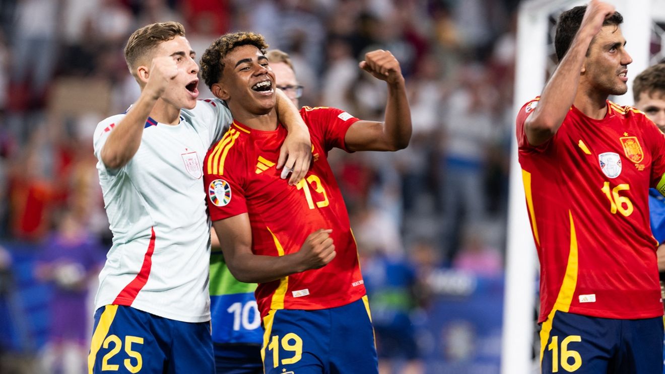 Manchester United a oferit 70 de milioane de euro pentru mijlocașul de la FC Barcelona!