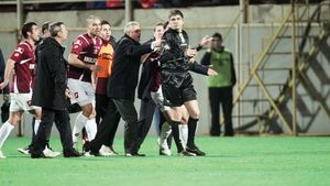 Rapidiștii, campioni la autopiedici: 10 ani de convulsii în momente bune!** Scandalul dintre Coman și galerie, încă un reper pe o lungă listă de autosabotaje