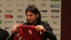 Dică, șanse mici să rămână în Gruia