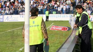 Craiova plătește scump "bolovanii" aruncați în teren