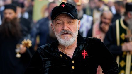 Gigi Becali a zis despre el că „e mort”, dar fotbalistul i-a dat replica imediat: „Eu ştiu ce simt”