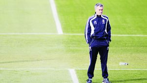 Mourinho, prins cu mâța-n sac! UEFA e cu ochii pe el