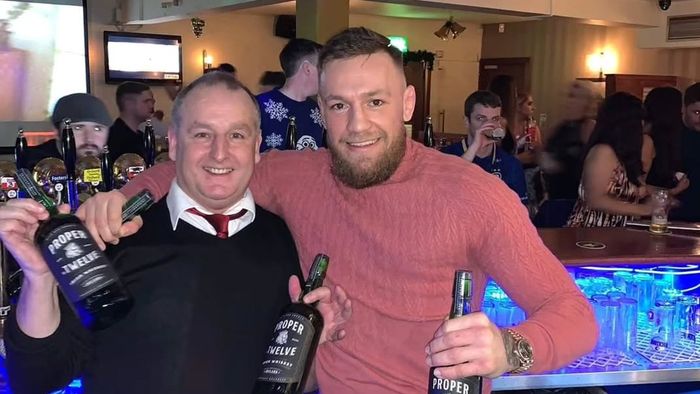 I-a dat foc pub-ului deținut de Conor McGregor. Poliția l-a arestat pe piroman