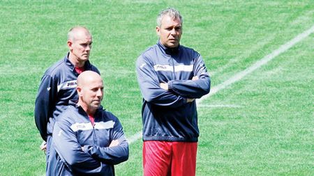 CFR nu le dă nicio șansă rivalilor: "Costa, peste Andone!"** Mureșan dezvăluie cea mai mare bucurie din fotbal: "Am stat în genunchi și am ascultat rezultatul"