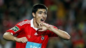 Claudio Pizarro și Oscar Cardozo, golgheterii Ligii Europa