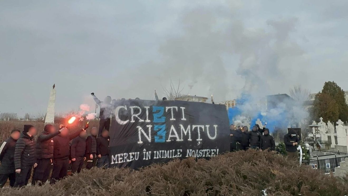 Peluza Sud 97 nu l-a uitat pe Cristi Neamțu. Mesajul celor de la Boys Craiova, Sud Autentic, Puștanii Purisani și Viitorul e aici : „Timpul trece, dar amintirea ta rămâne vie. De 23 de ani în ceruri, dar mereu în inimile noastre!”. SPECIAL