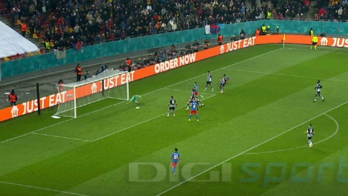 Juri Cisotti, în modul Darius Olaru! Italianul a dat un gol superb, după o fază tiki-taka, în FCSB - PAOK