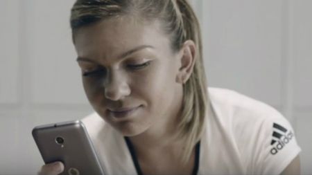 VIDEO | Halep a transmis LIVE pe Facebook de la Singapore: "Salut! Sunt Simona și vă voi face un tur". Cum și-a spionat o adversară la antrenament