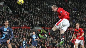 Rooney,** fabrica de goluri!