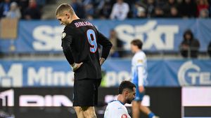 Daniel Bîrligea, imaginea durerii. A izbucnit în plâns după Craiova - FCSB 1-0